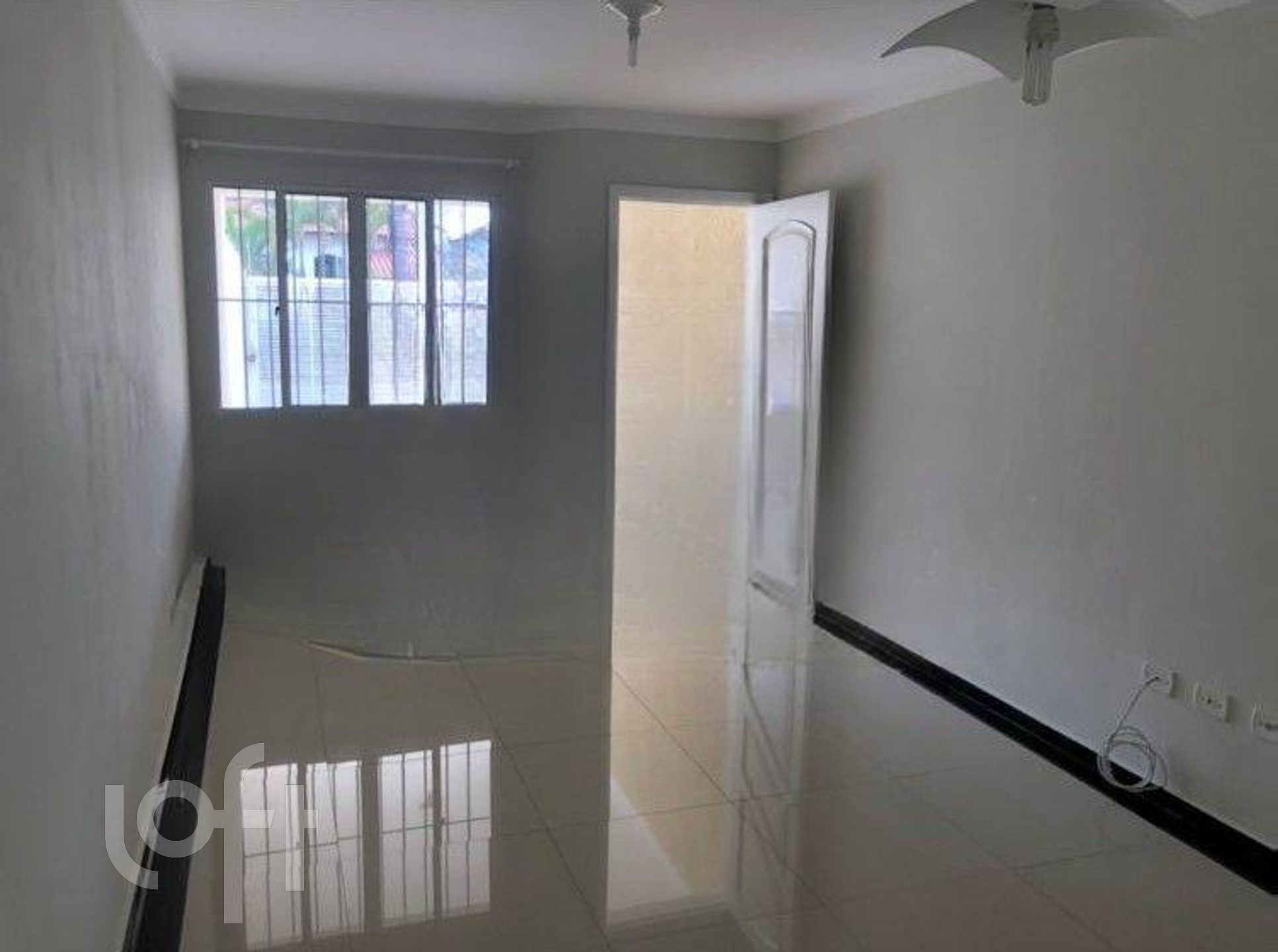 Casa à venda com 3 quartos, 210m² - Foto 5