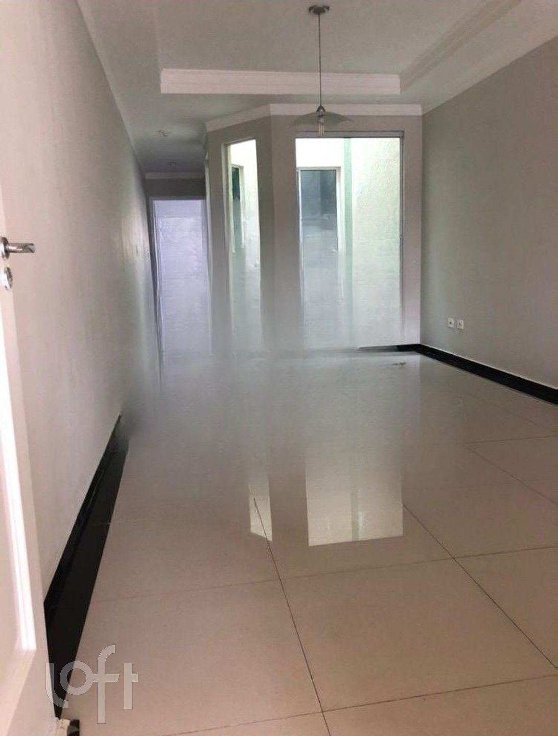 Casa à venda com 3 quartos, 210m² - Foto 8