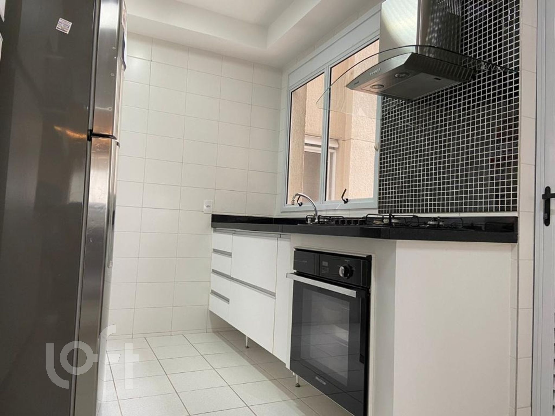 Apartamento à venda com 3 quartos, 98m² - Foto 9