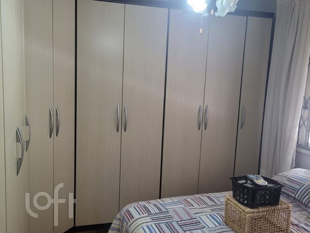 Apartamento com 129m², 3 dormitórios, 1 suíte, 1 vaga, Petrópolis em Porto Alegre