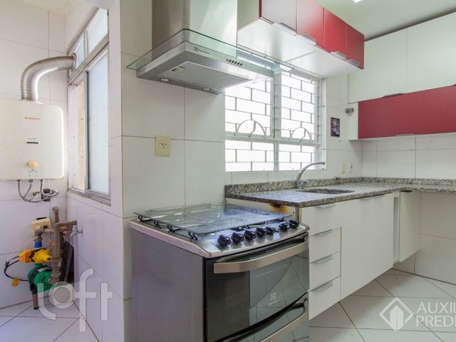 Apartamento com 122m², 3 dormitórios, 1 suíte, 1 vaga, Bela Vista em Porto Alegre