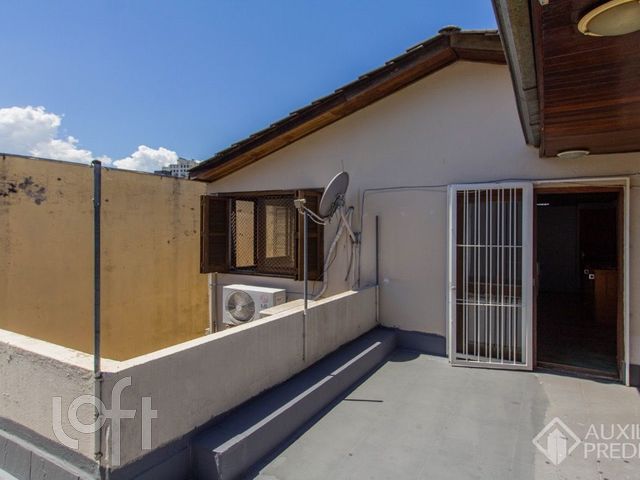 Apartamento com 122m², 3 dormitórios, 1 suíte, 1 vaga, Bela Vista em Porto Alegre