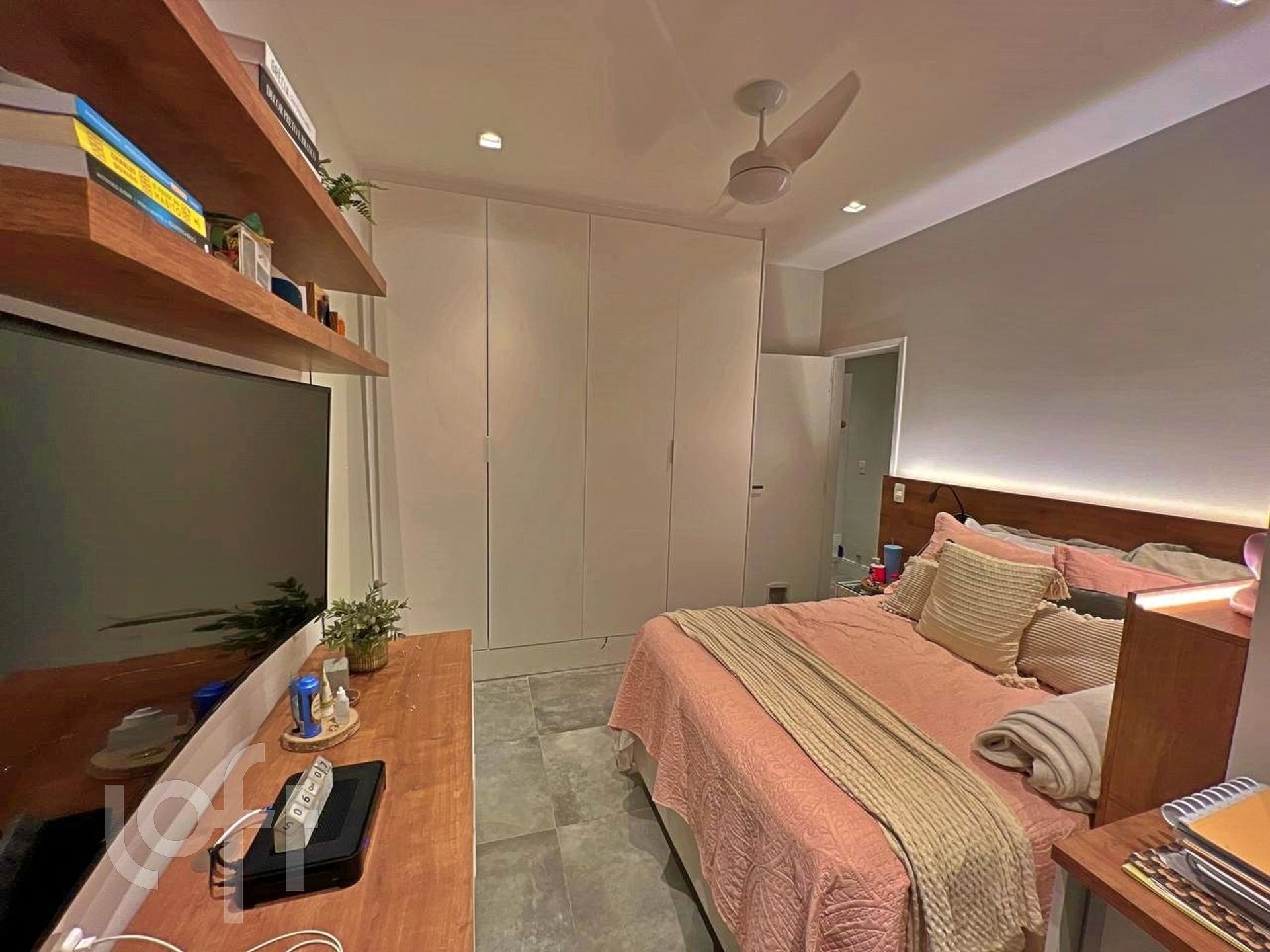 Apartamento à venda com 2 quartos, 100m² - Foto 31