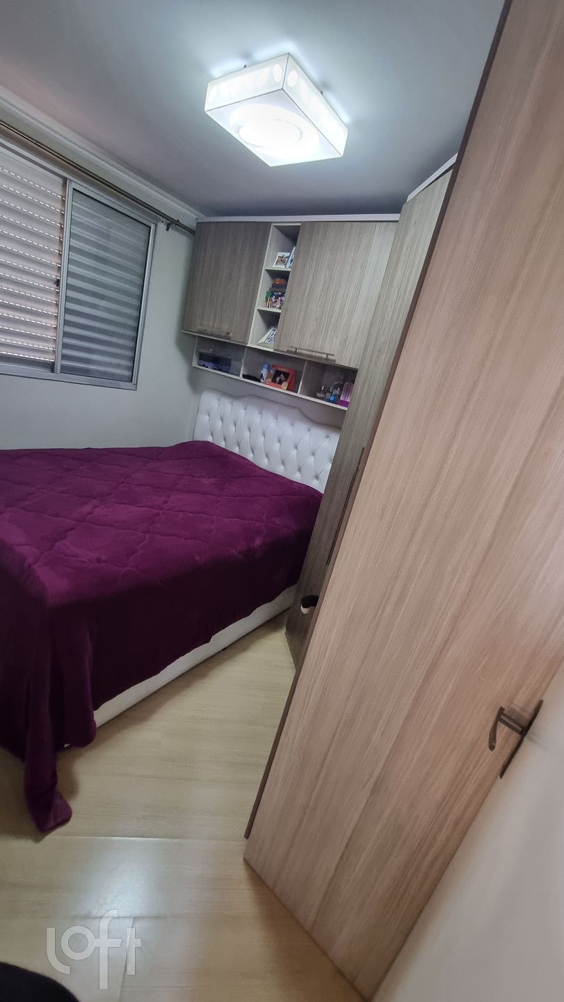 Apartamento à venda com 2 quartos, 43m² - Foto 9