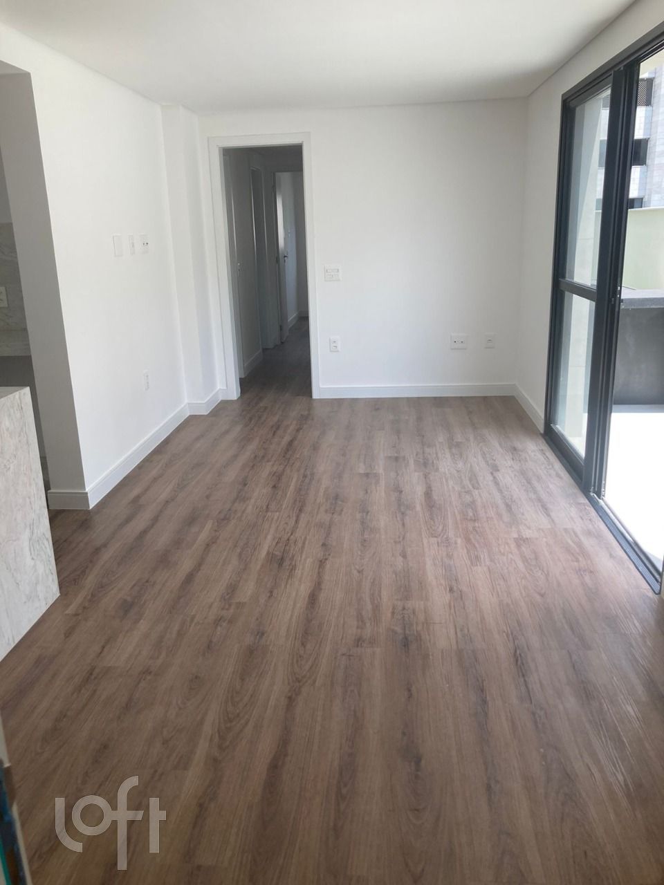 Apartamento à venda com 2 quartos, 67m² - Foto 1