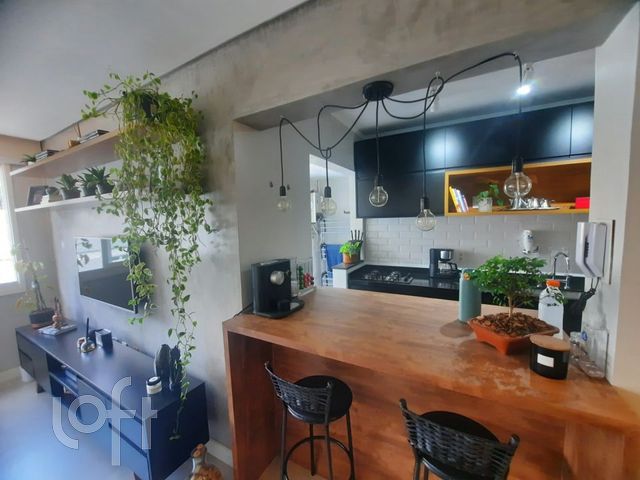 Apartamento com 68m², 2 dormitórios, 1 vaga, Higienópolis em Porto Alegre