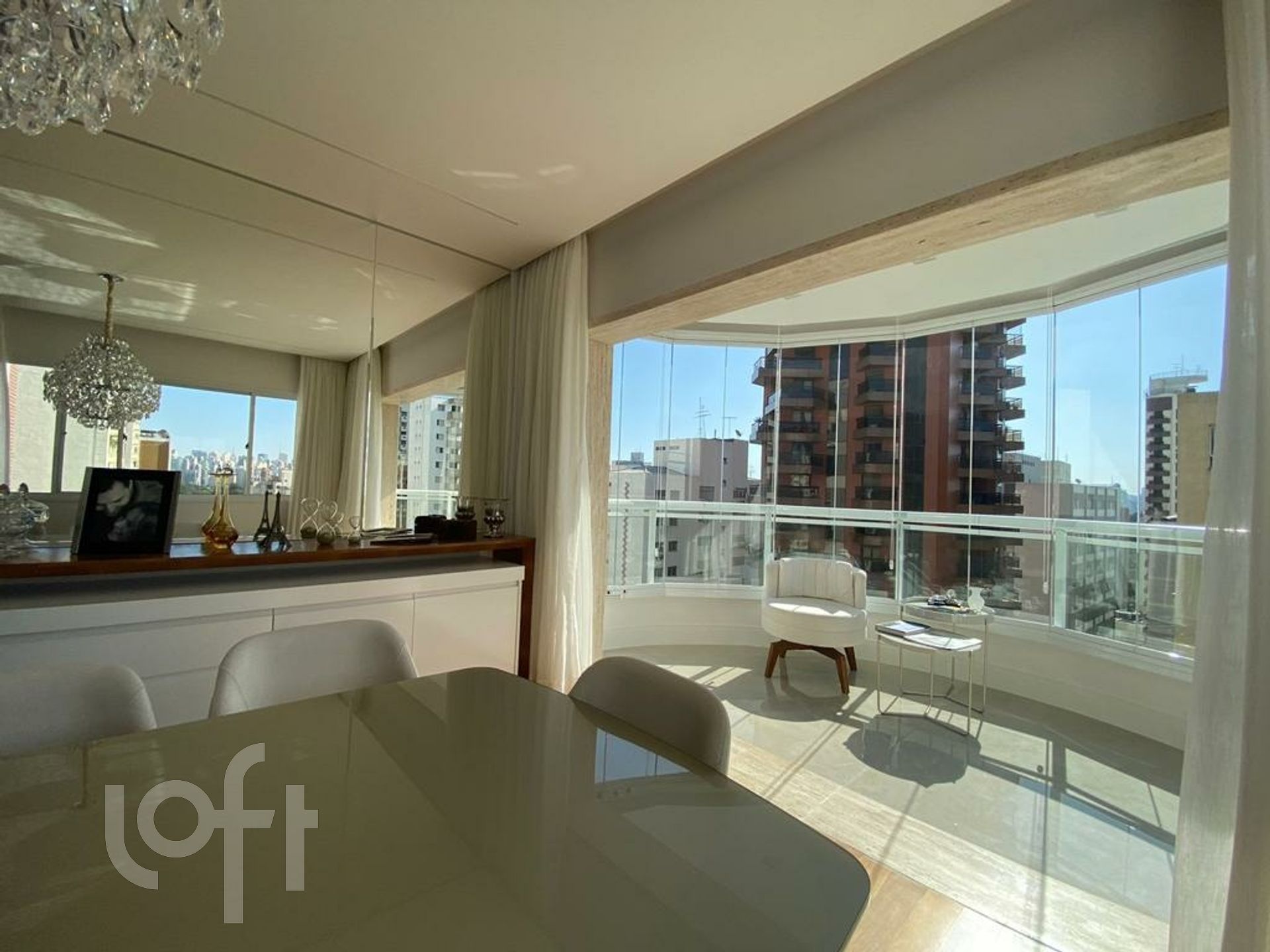 Apartamento à venda com 2 quartos, 126m² - Foto 4