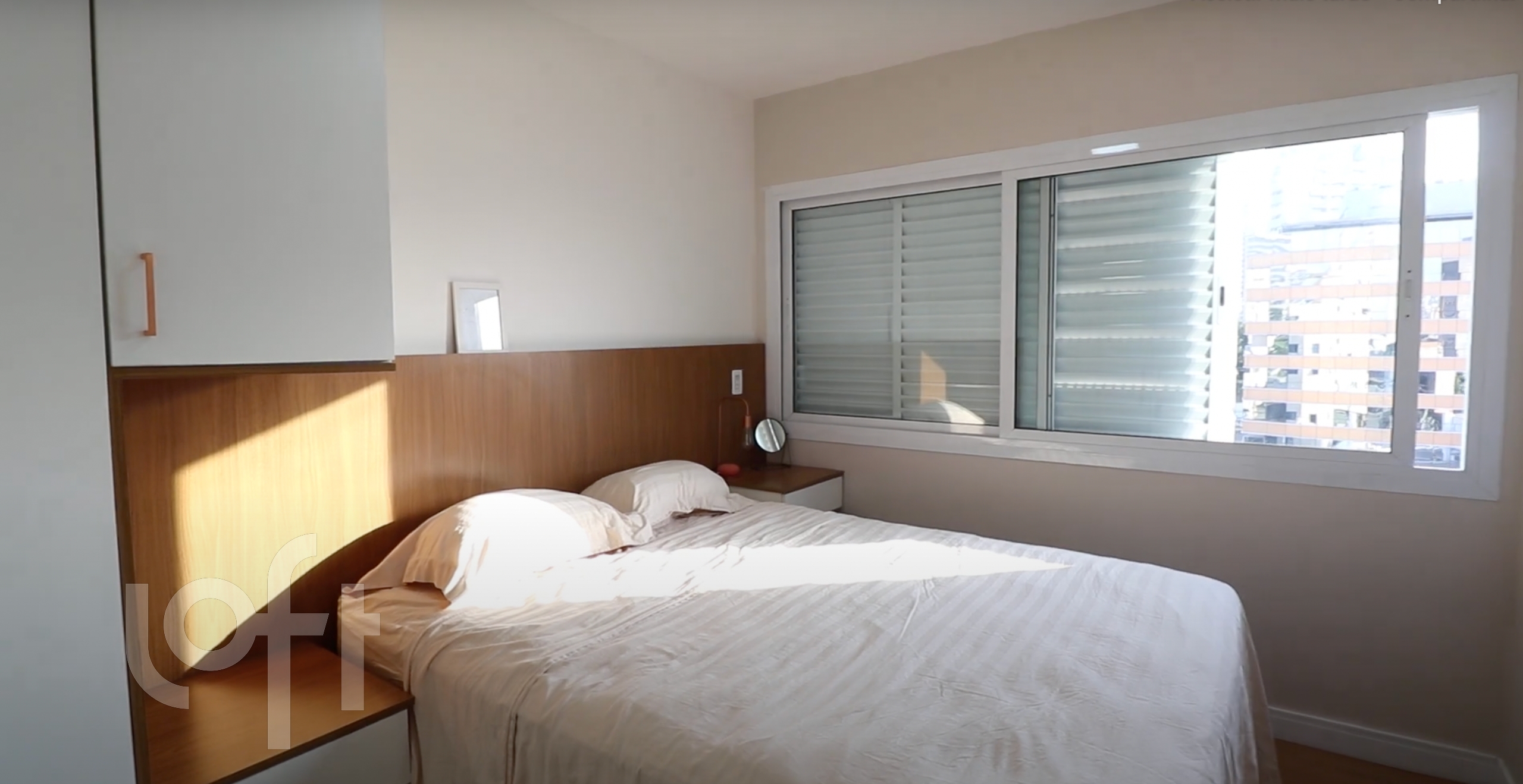 Apartamento à venda com 2 quartos, 64m² - Foto 7