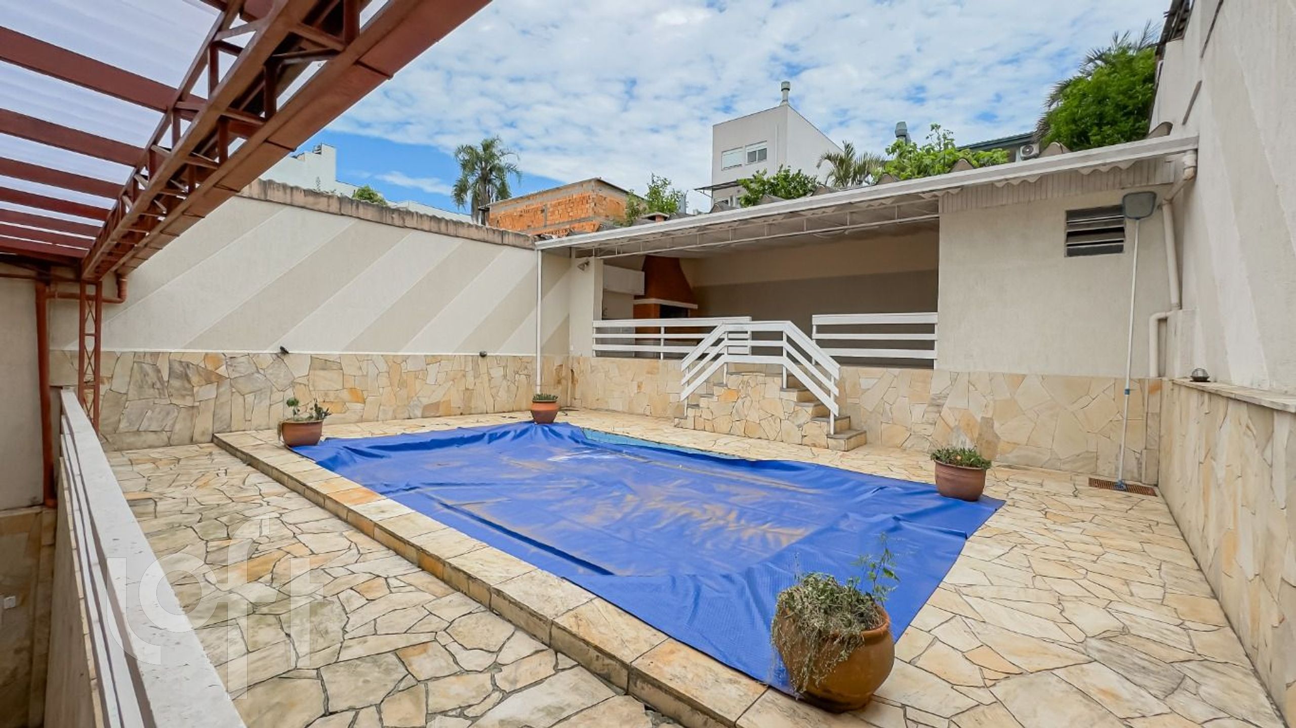 Imagem da propriedade 42