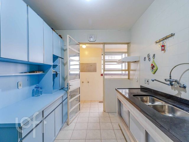 Apartamento com 106m², 3 dormitórios, 1 suíte, 1 vaga, Santana em Porto Alegre