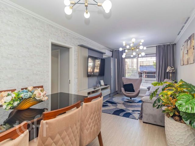 Apartamento com 84m², 2 dormitórios, 1 vaga, Auxiliadora em Porto Alegre