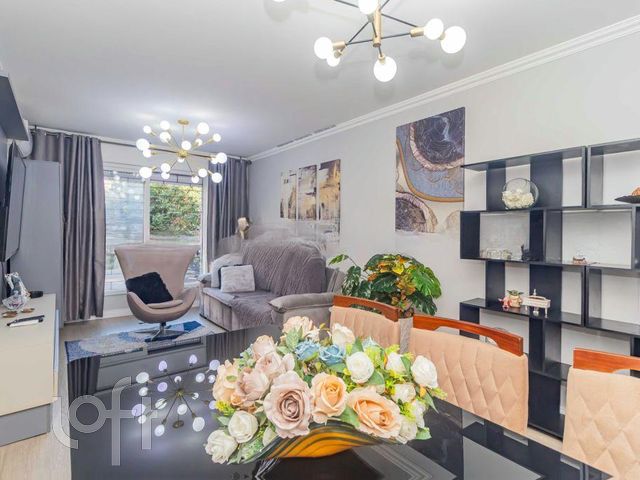 Apartamento com 84m², 2 dormitórios, 1 vaga, Auxiliadora em Porto Alegre