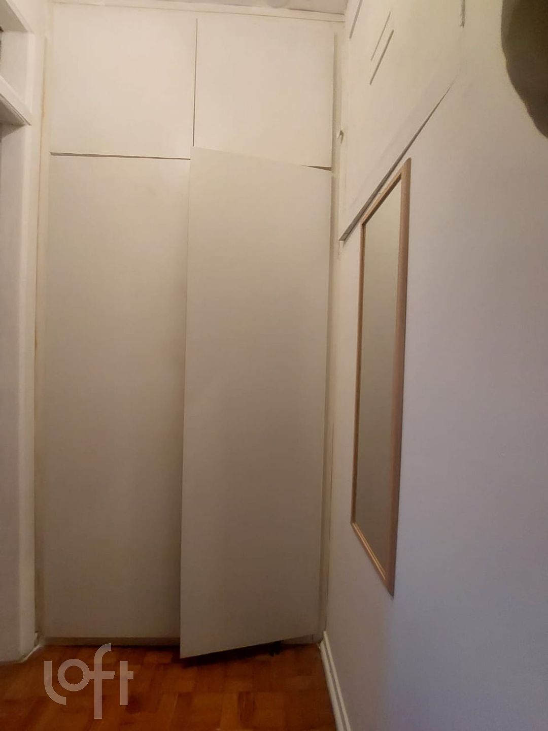 Apartamento à venda com 1 quarto, 42m² - Foto 2