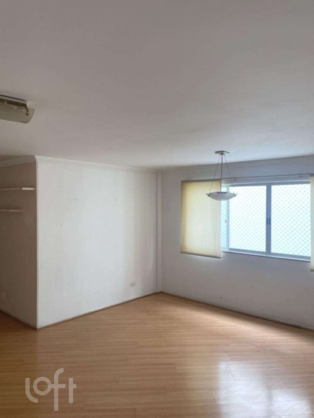 Apartamento à venda com 3 quartos, 203m² - Foto 1