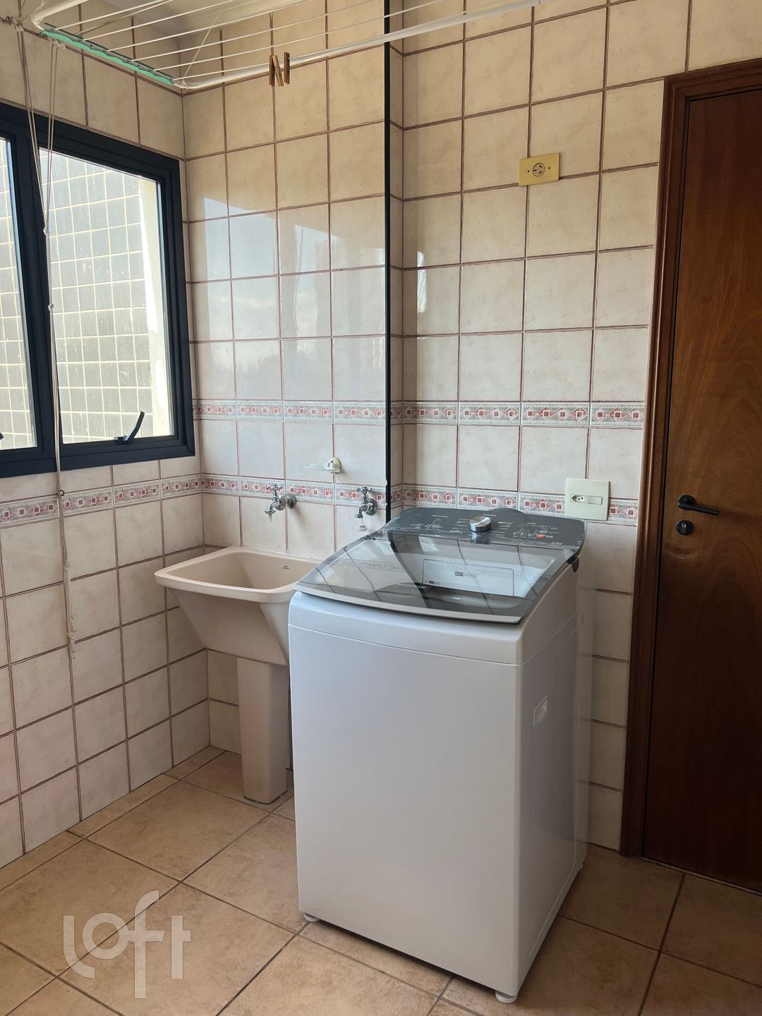 Apartamento à venda com 3 quartos, 144m² - Foto 6