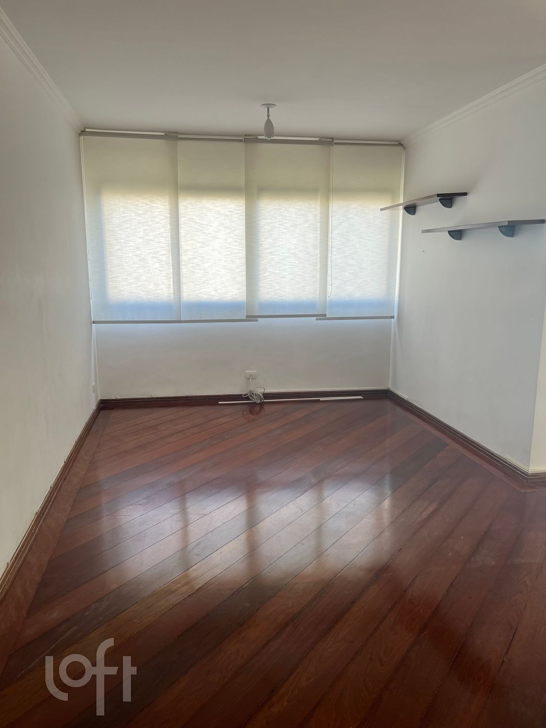 Apartamento à venda com 3 quartos, 144m² - Foto 2