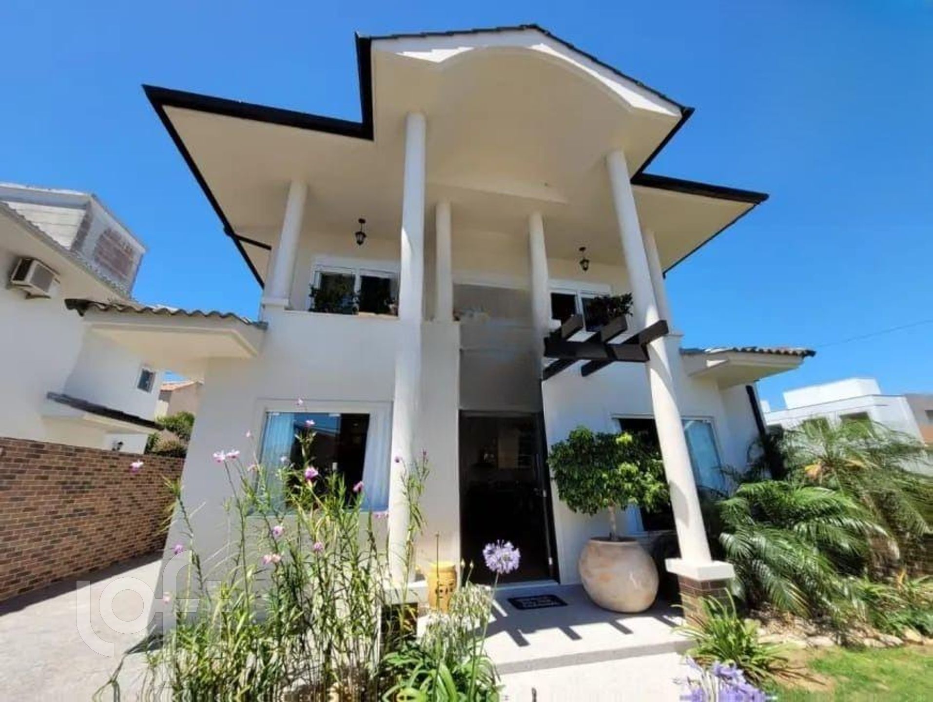 Casa à venda em Campeche Central com 200 m², 4 quartos, 1 suíte, 1 vaga