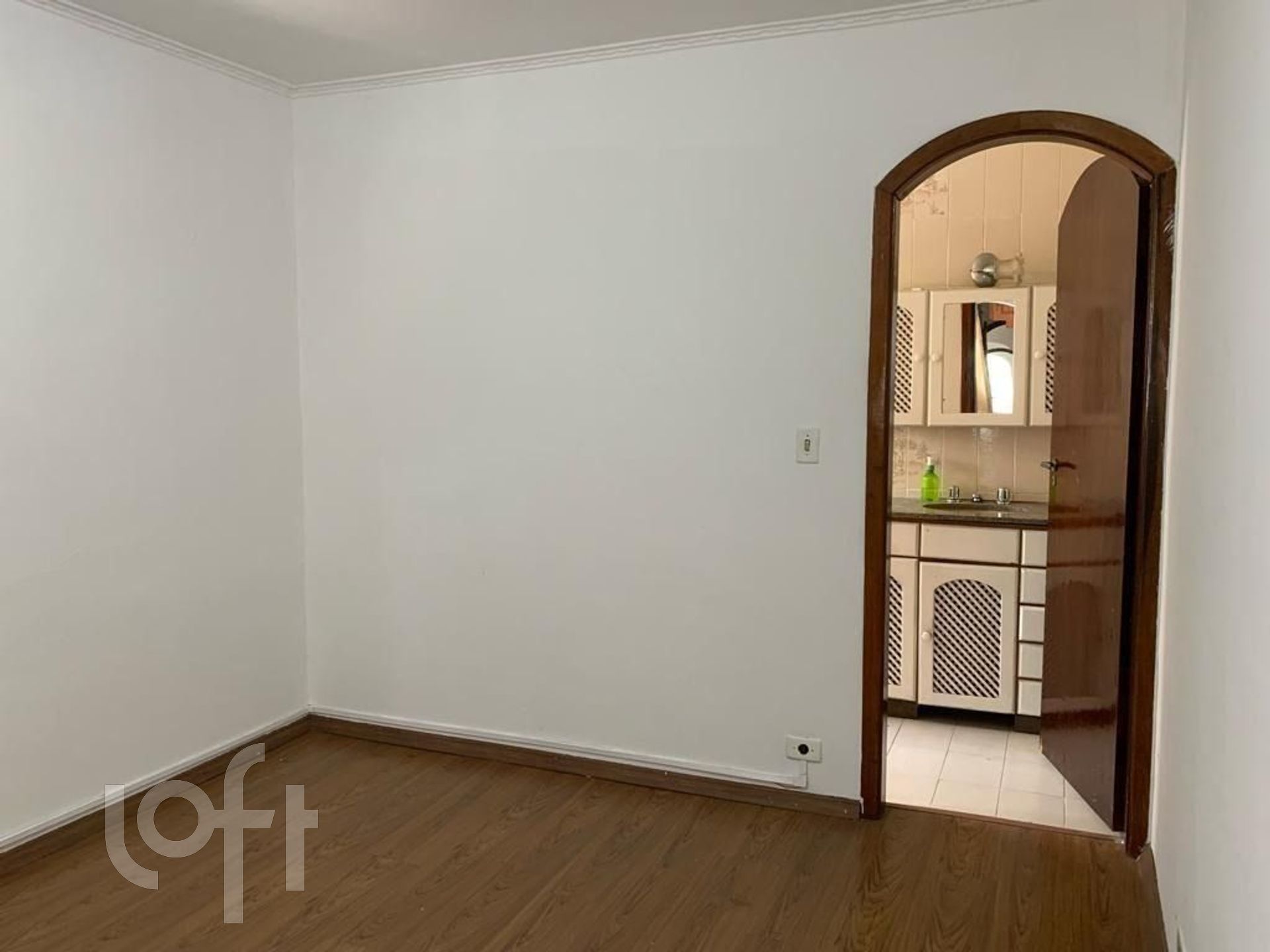 Casa à venda com 3 quartos, 300m² - Foto 4