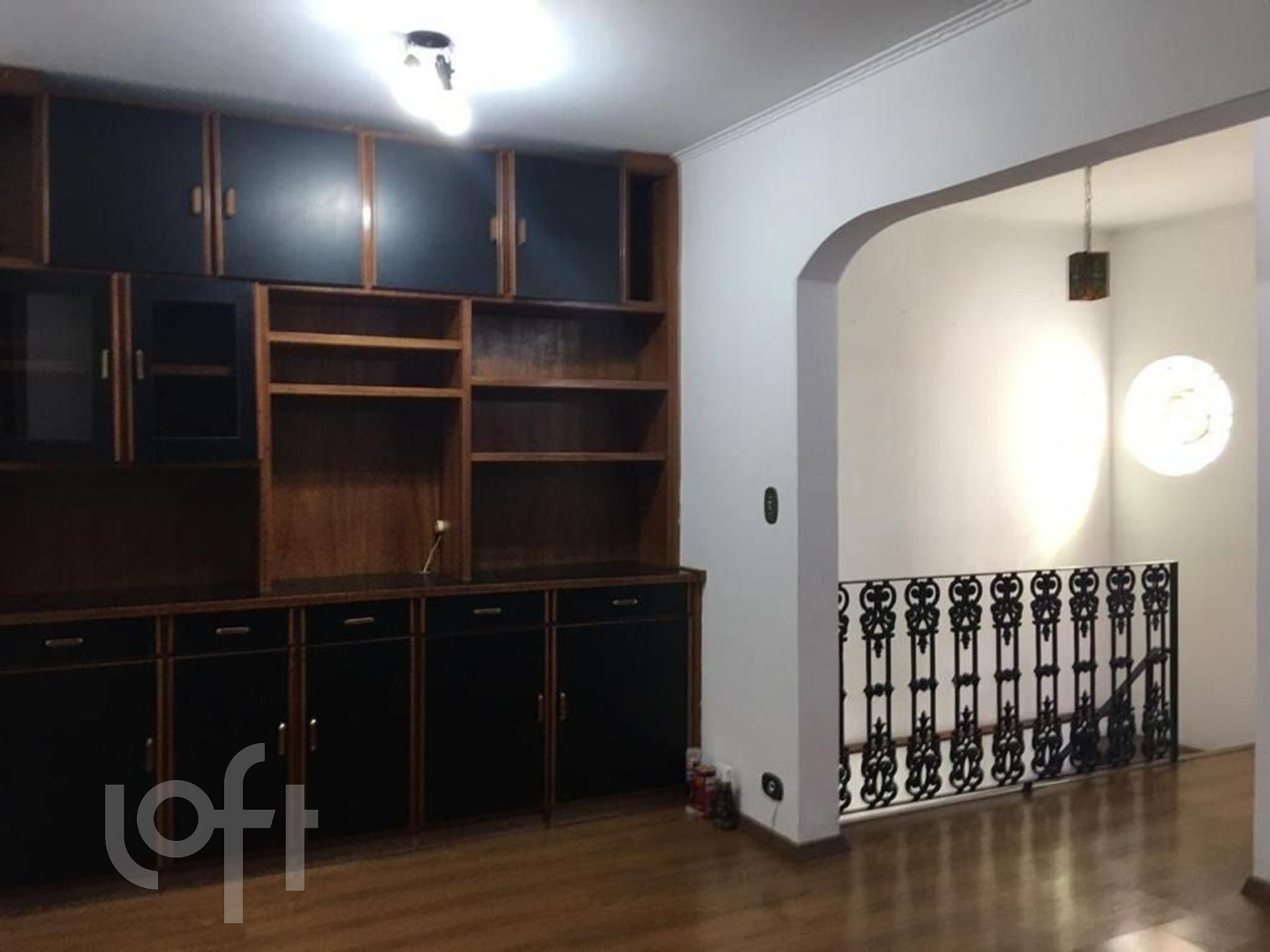 Casa à venda com 3 quartos, 300m² - Foto 3