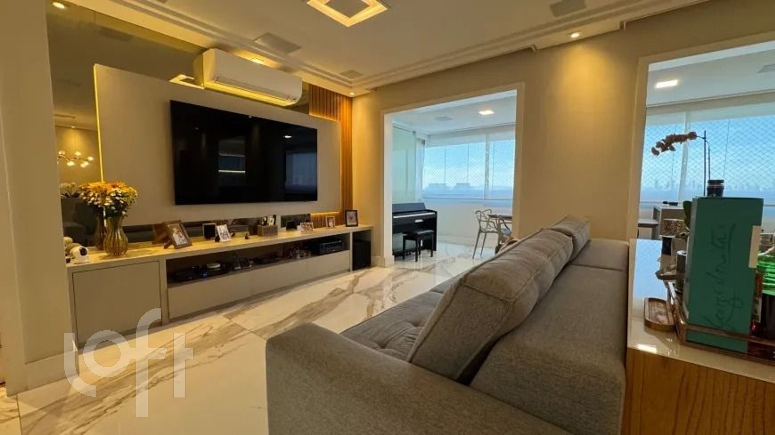 Apartamento à venda em Vila Prudente com 156 m², 3