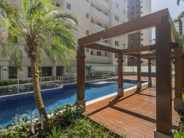 Apartamento com 276m², 4 dormitórios, 4 suítes, 4 vagas, Bela Vista em Porto Alegre