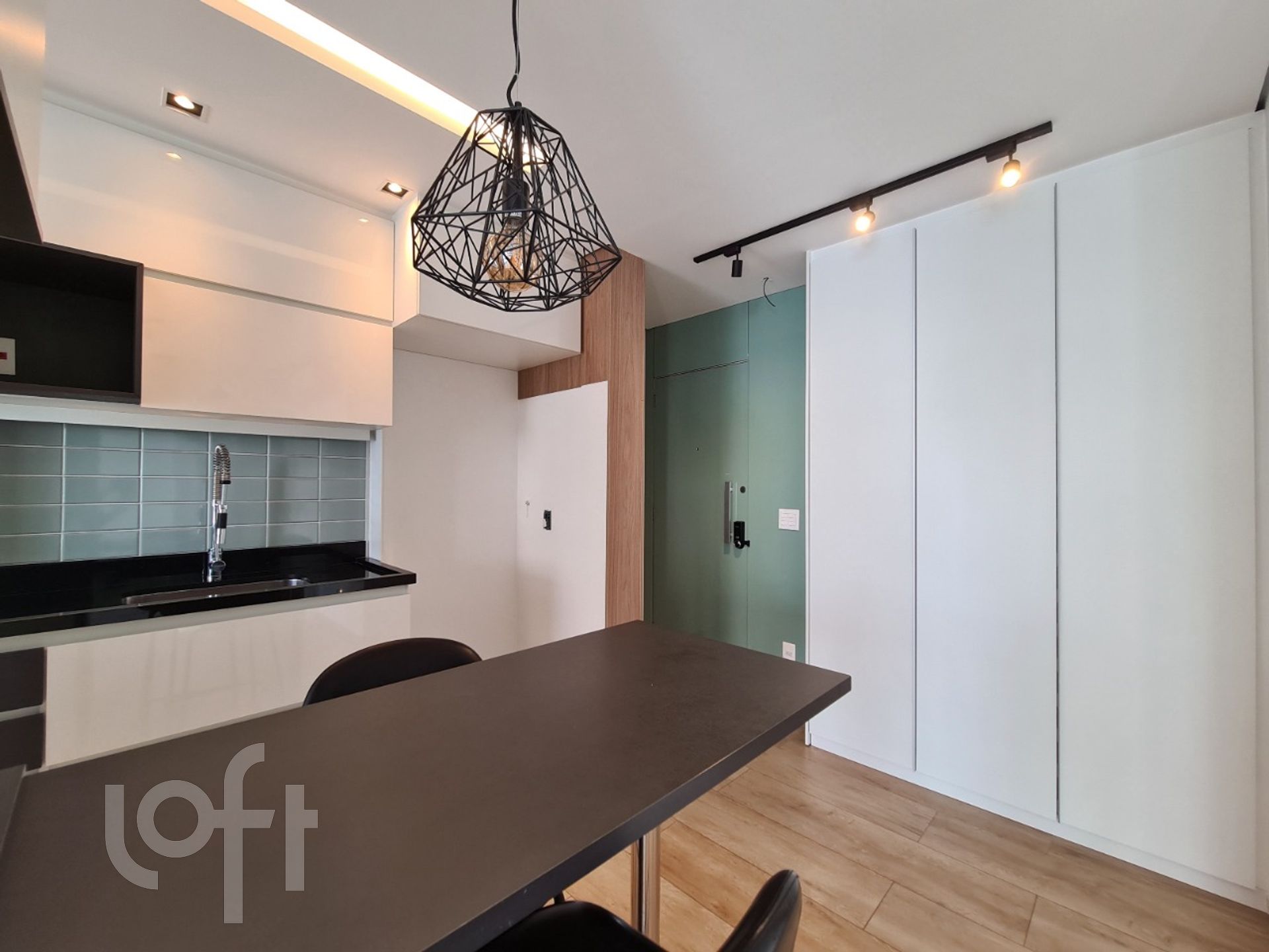 Apartamento à venda com 2 quartos, 80m² - Foto 13