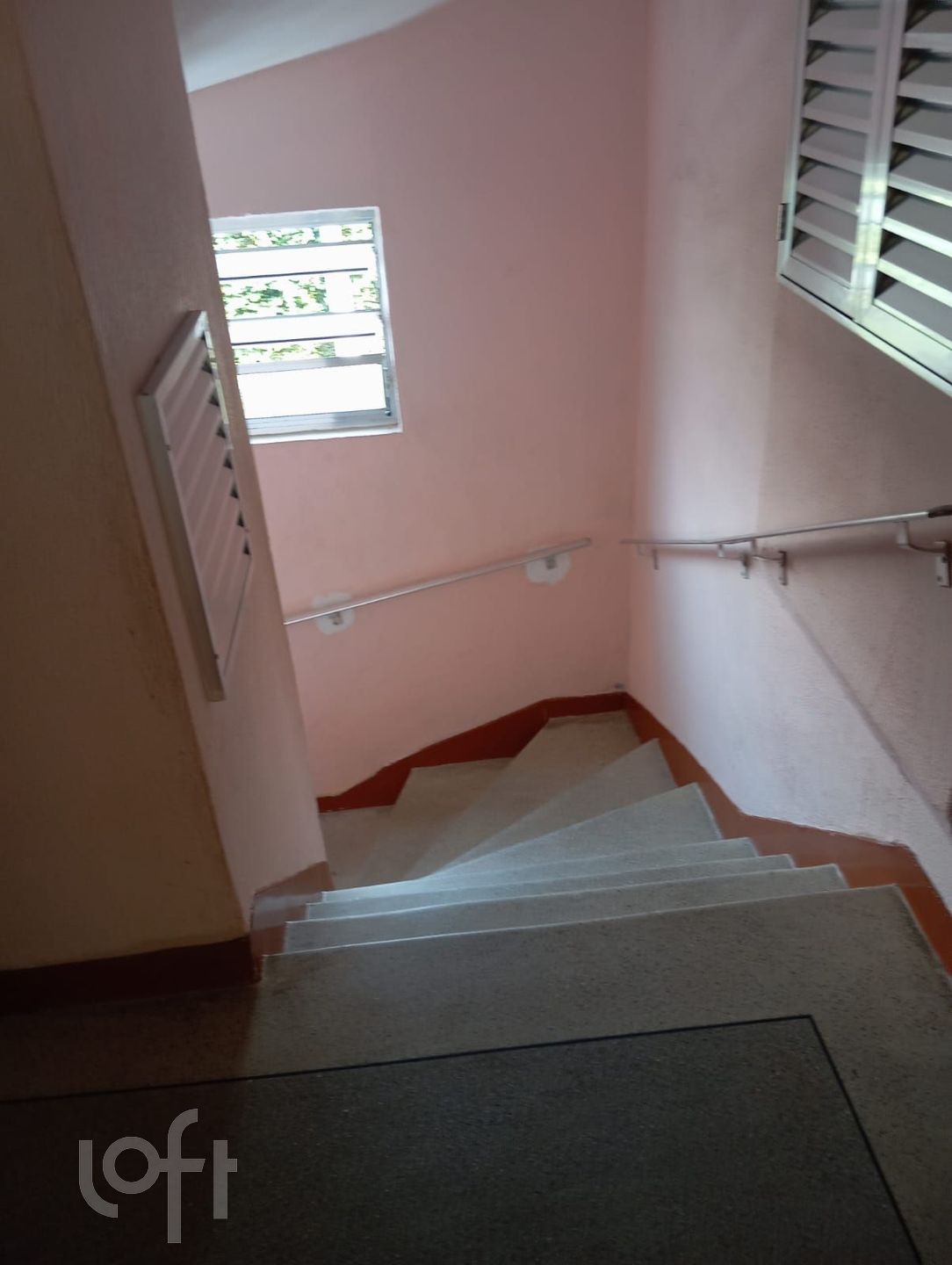 Apartamento à venda com 2 quartos, 69m² - Foto 9