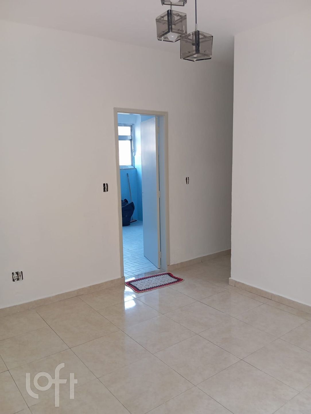 Apartamento à venda com 2 quartos, 69m² - Foto 4