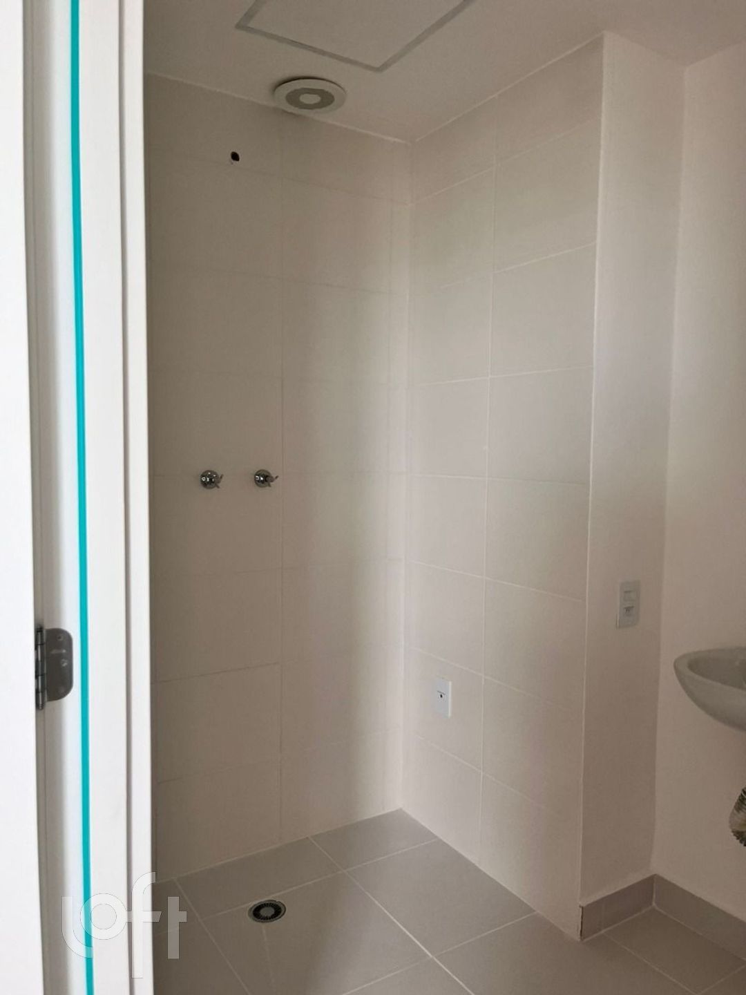 Apartamento à venda com 2 quartos, 30m² - Foto 7