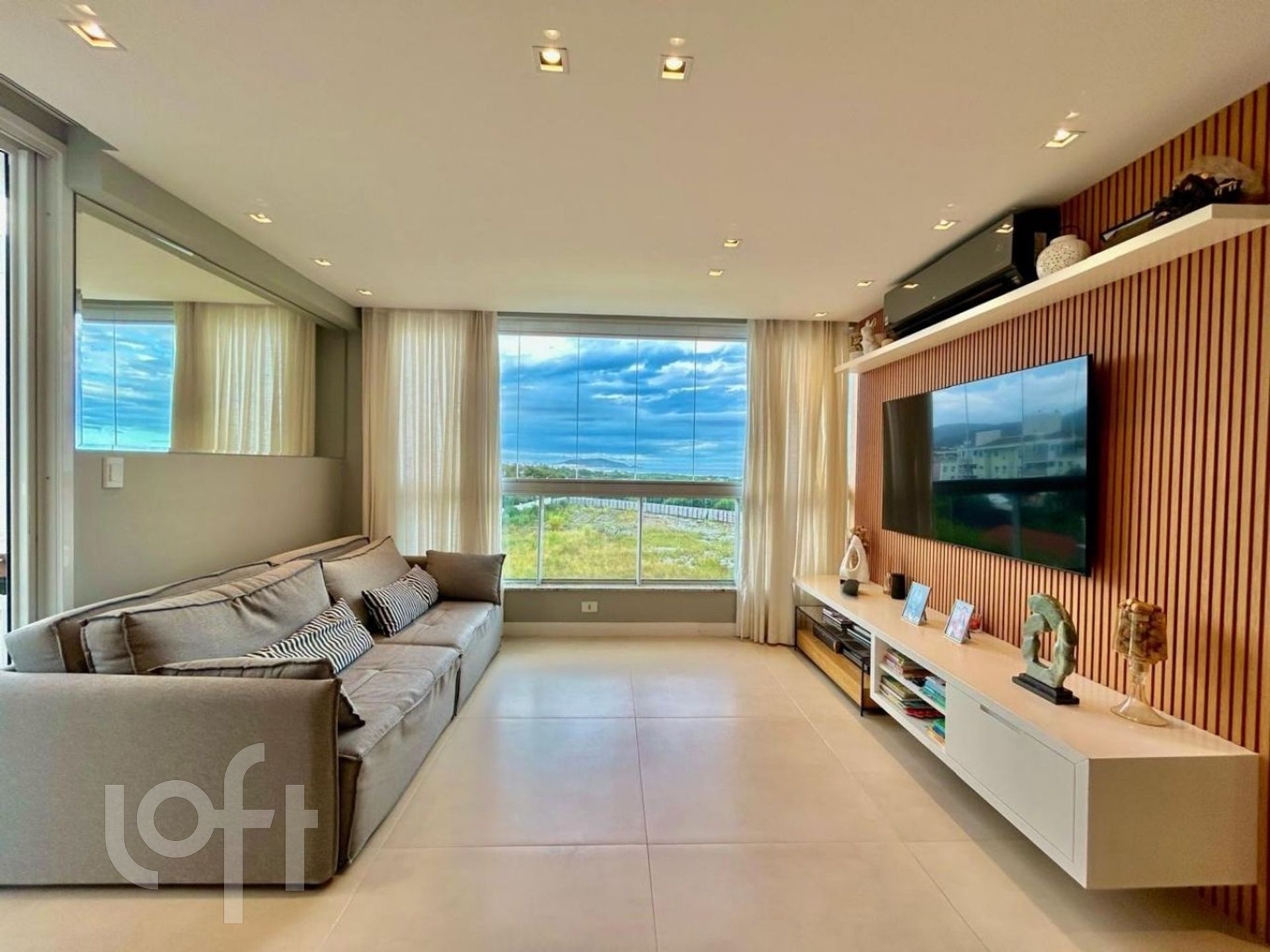 Apartamentos com 139m², 2 quartos, 1 suíte, no bairro Campeche Norte em Florianópolis
