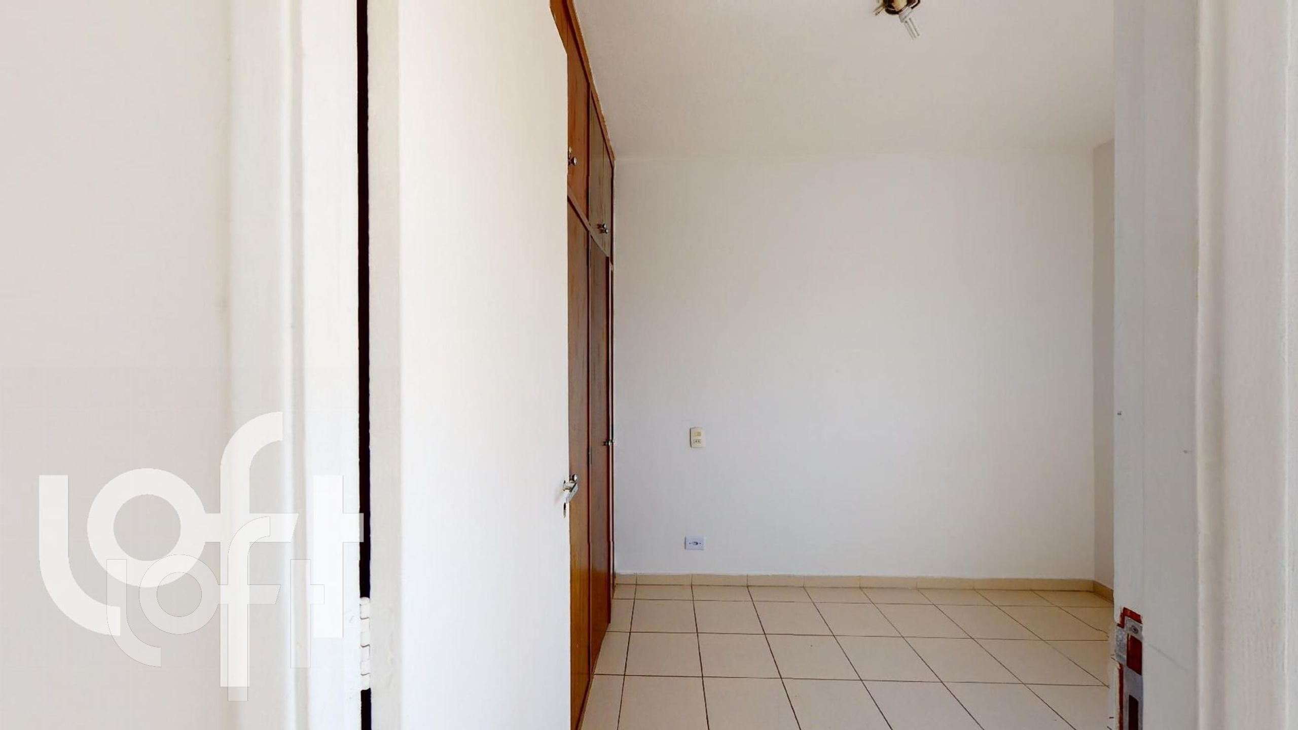 Apartamento à venda com 1 quarto, 30m² - Foto 7