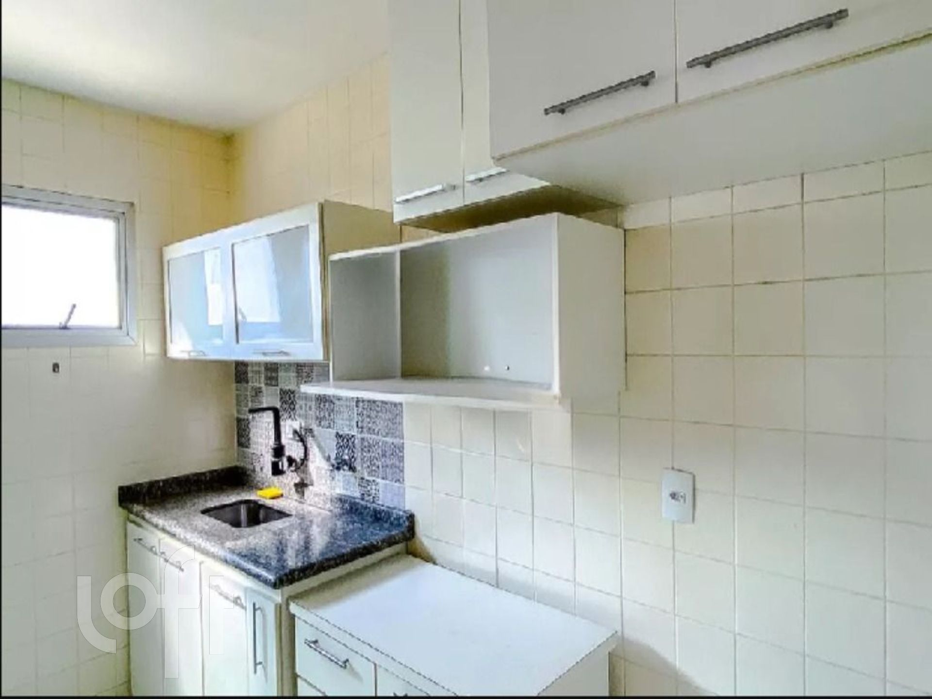 Apartamento à venda com 1 quarto, 42m² - Foto 10