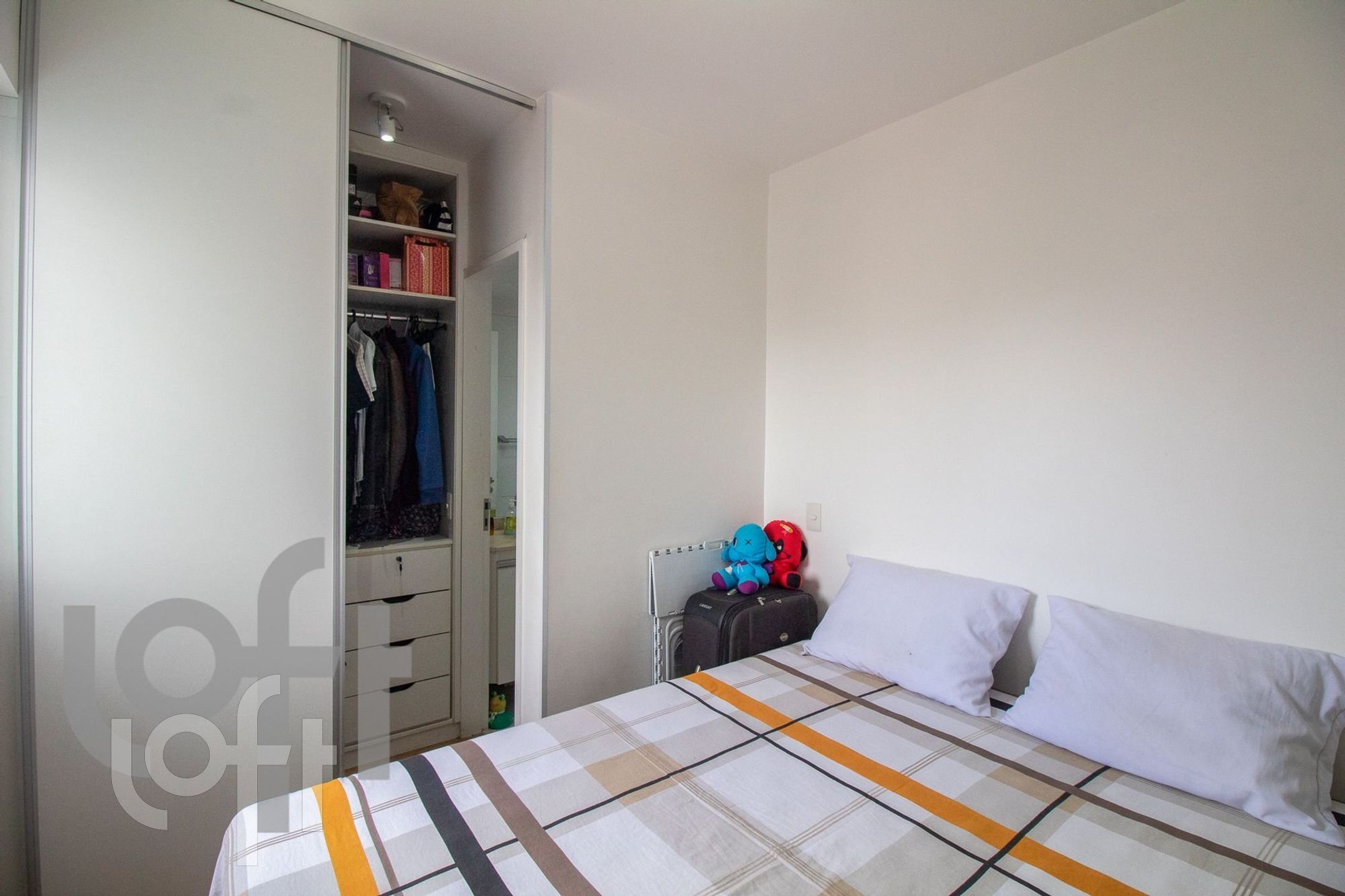 Apartamento à venda com 2 quartos, 66m² - Foto 6