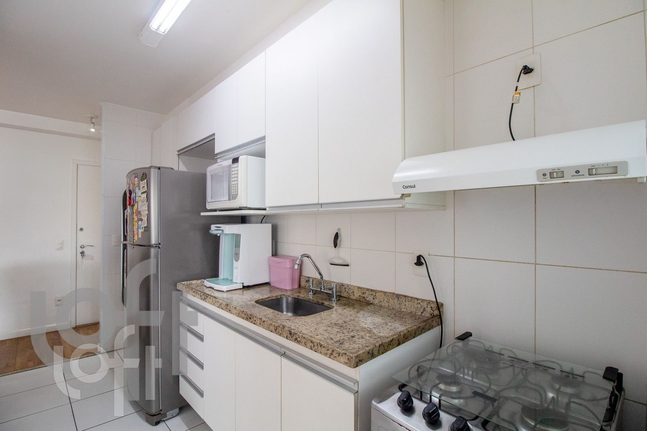 Apartamento à venda com 2 quartos, 66m² - Foto 28