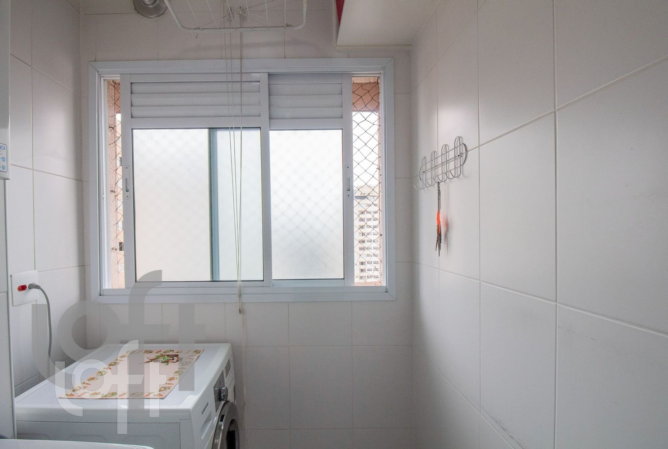 Apartamento à venda com 2 quartos, 66m² - Foto 29