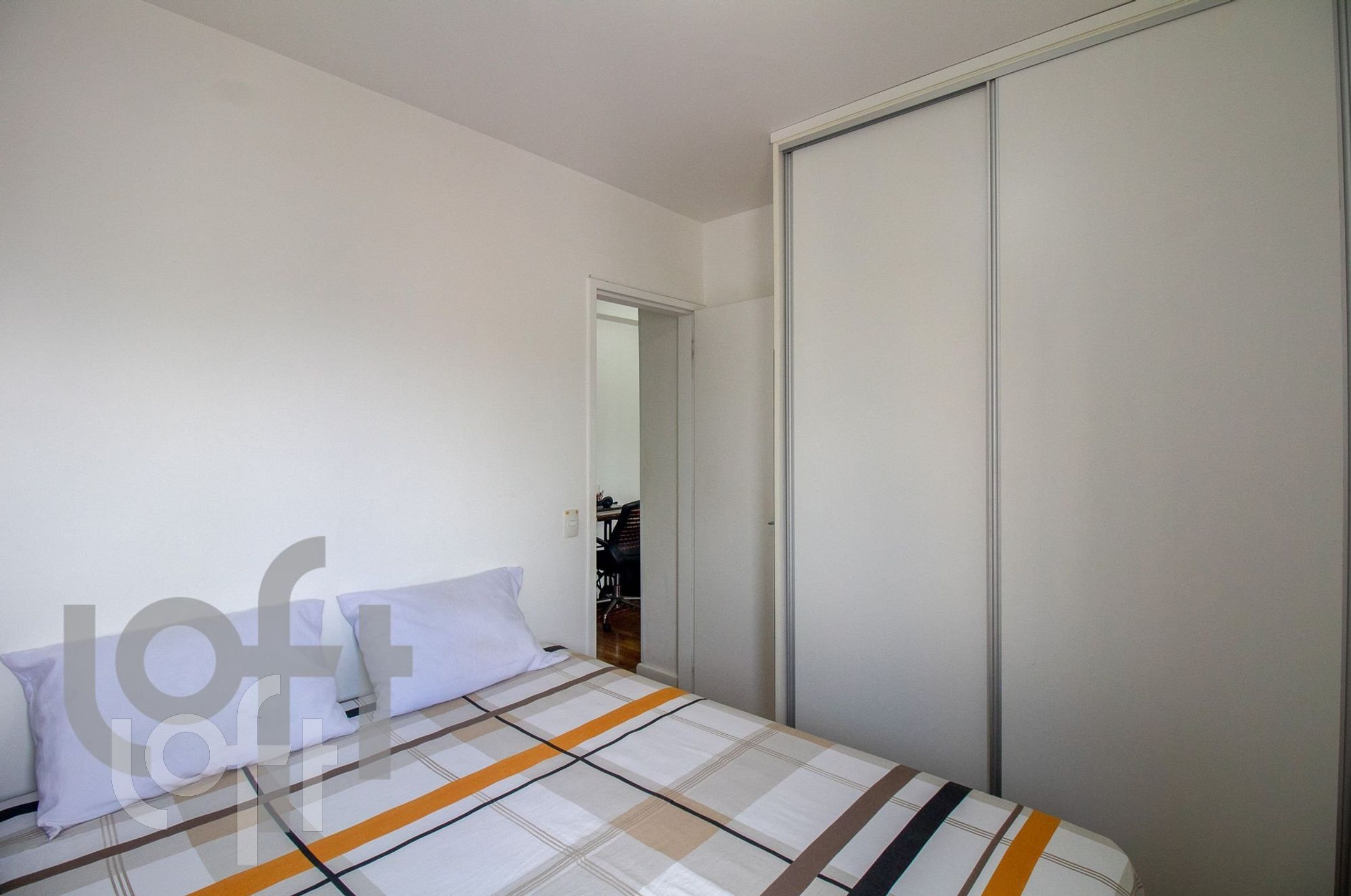 Apartamento à venda com 2 quartos, 66m² - Foto 10