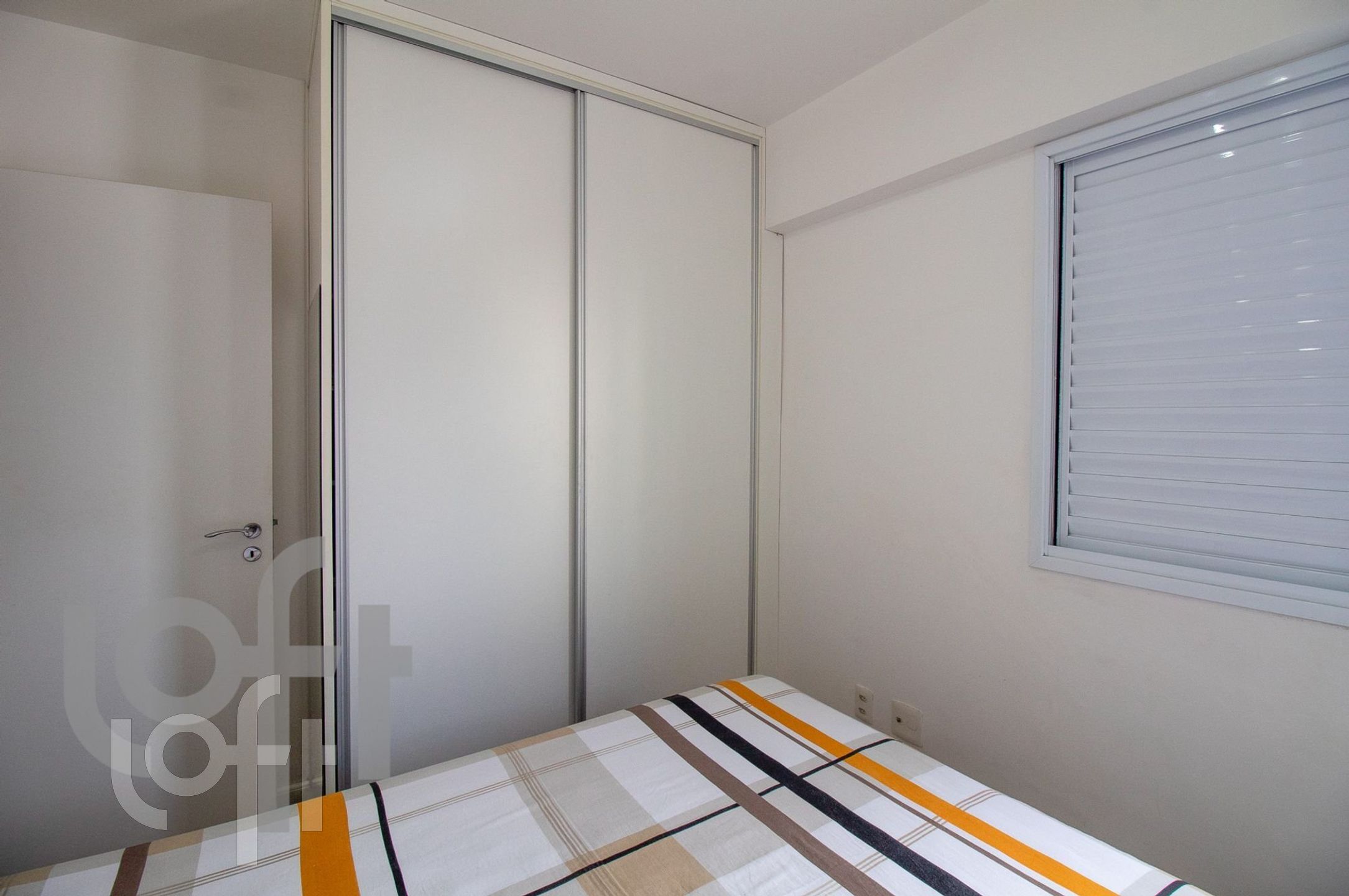 Apartamento à venda com 2 quartos, 66m² - Foto 13