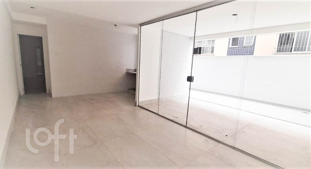 Apartamento à venda com 3 quartos, 30m² - Foto 1