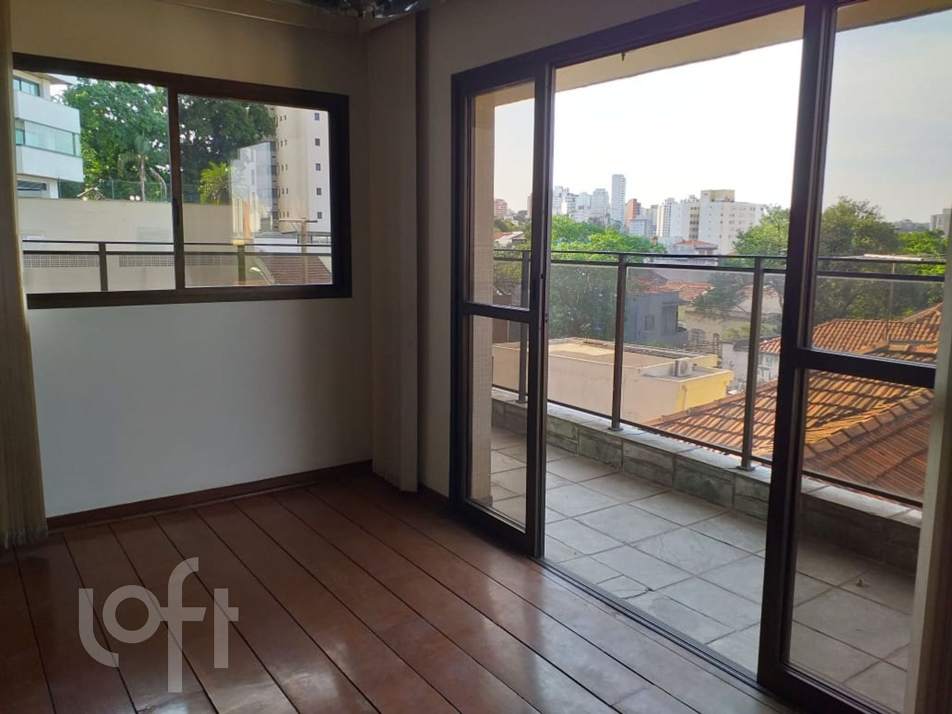 Apartamento à venda com 3 quartos, 142m² - Foto 5