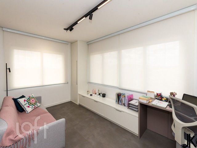 Apartamento com 44m², 1 dormitório, 1 vaga, Vila Ipiranga em Porto Alegre