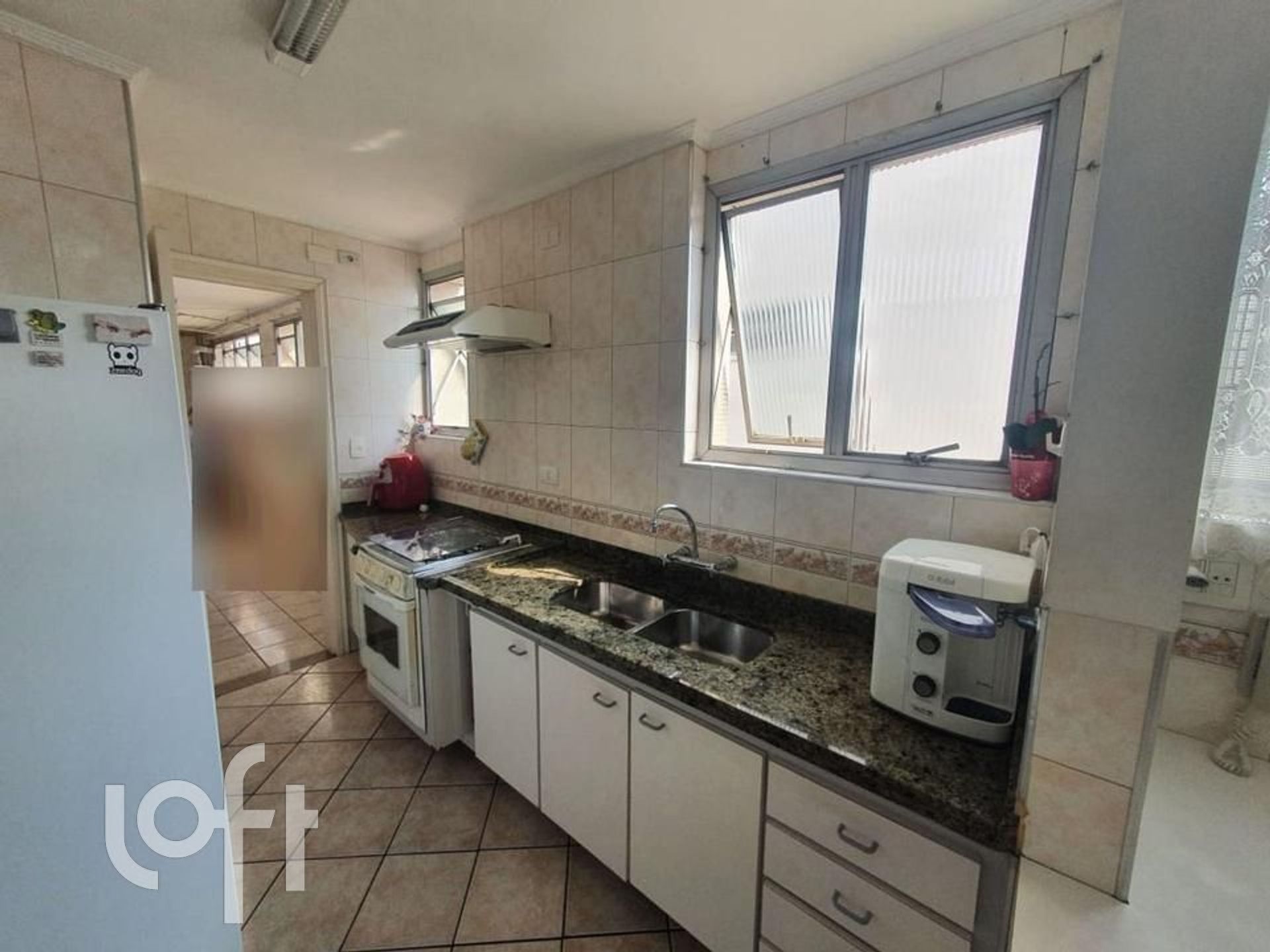 Apartamento à venda com 3 quartos, 143m² - Foto 11