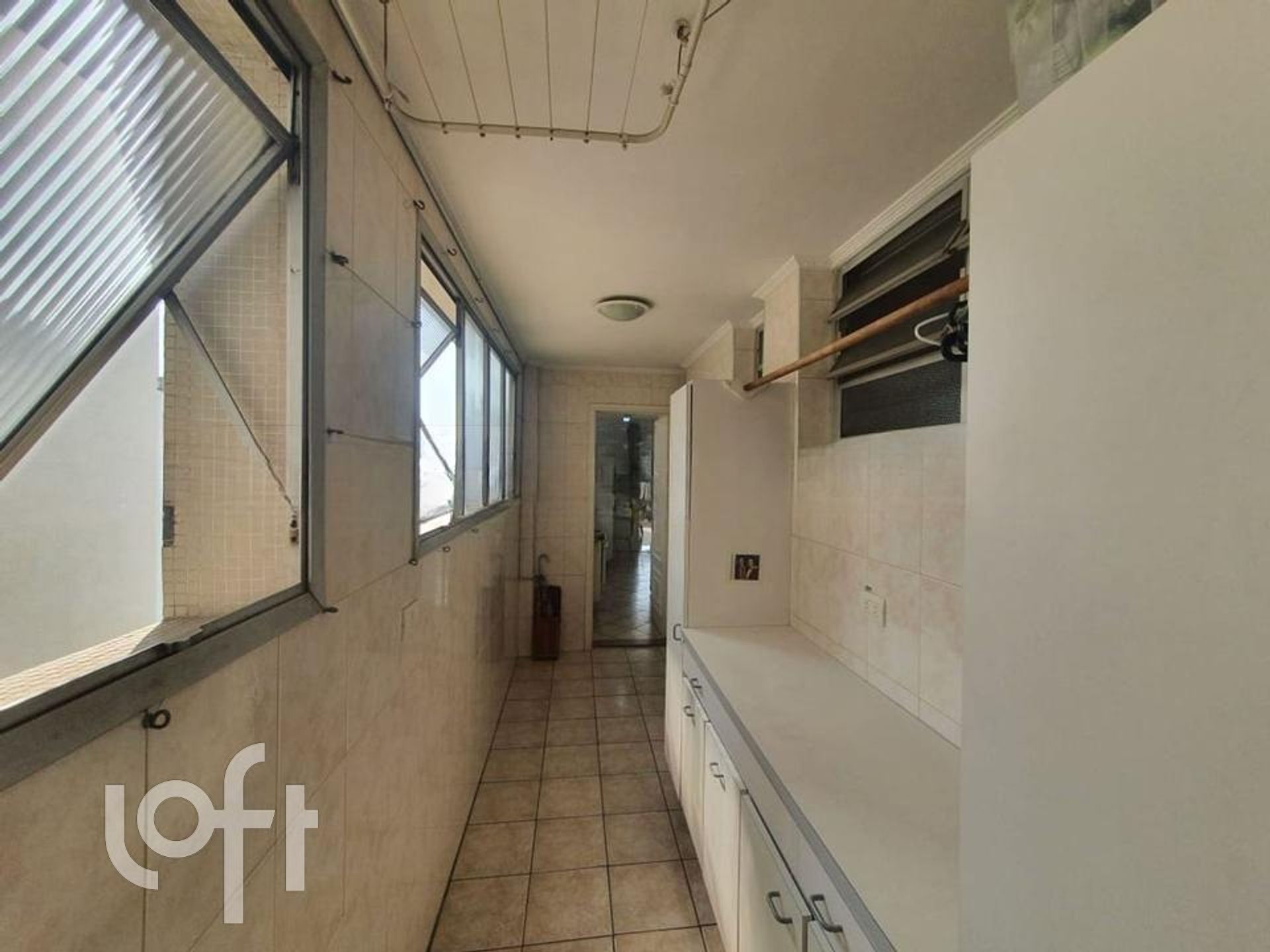 Apartamento à venda com 3 quartos, 143m² - Foto 12