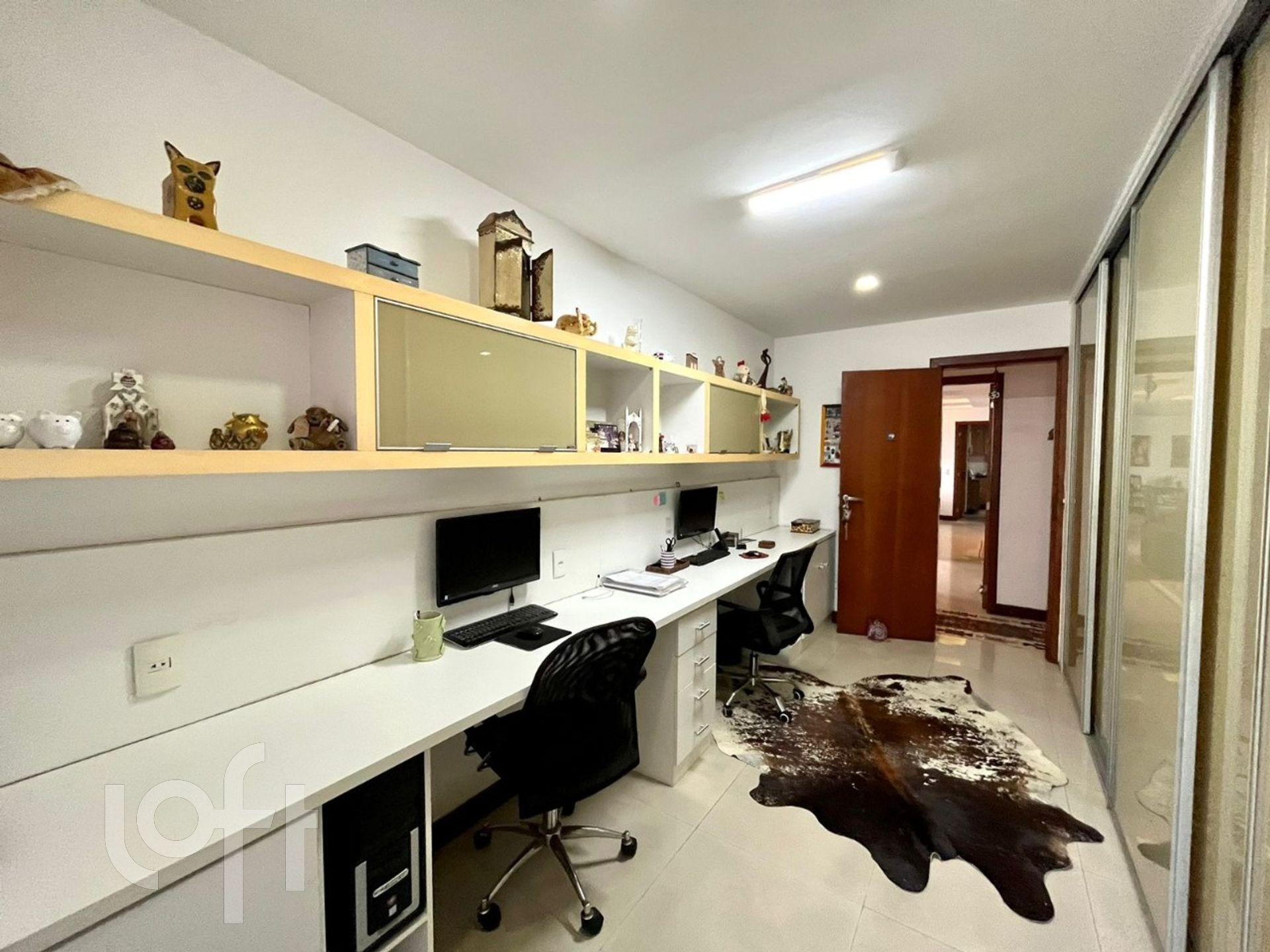 Apartamento à venda com 3 quartos, 150m² - Foto 17