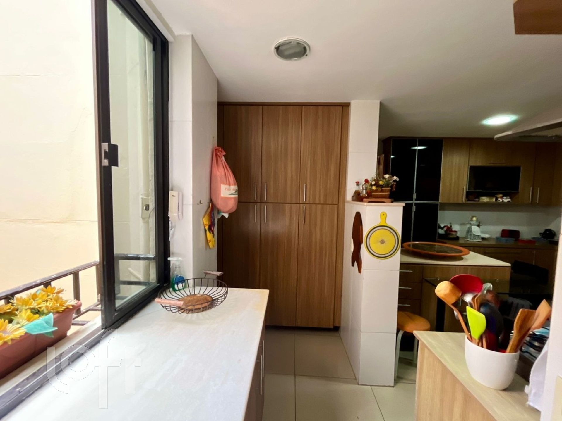 Apartamento à venda com 3 quartos, 150m² - Foto 31