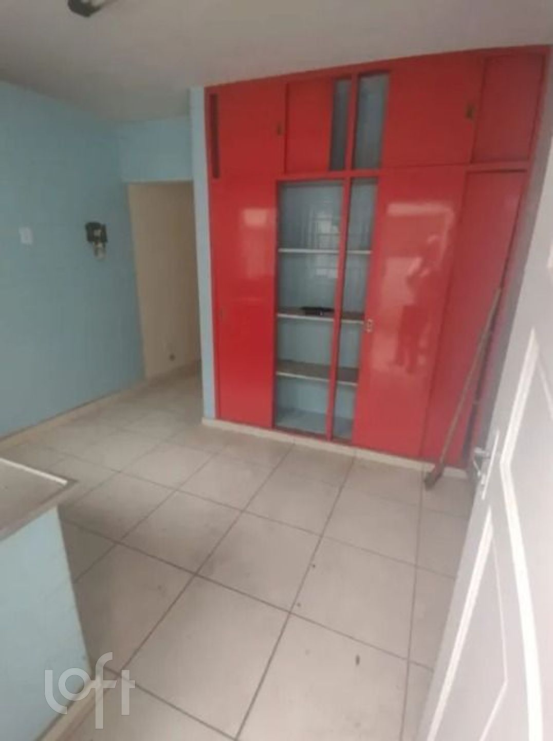 Casa à venda com 2 quartos, 101m² - Foto 1