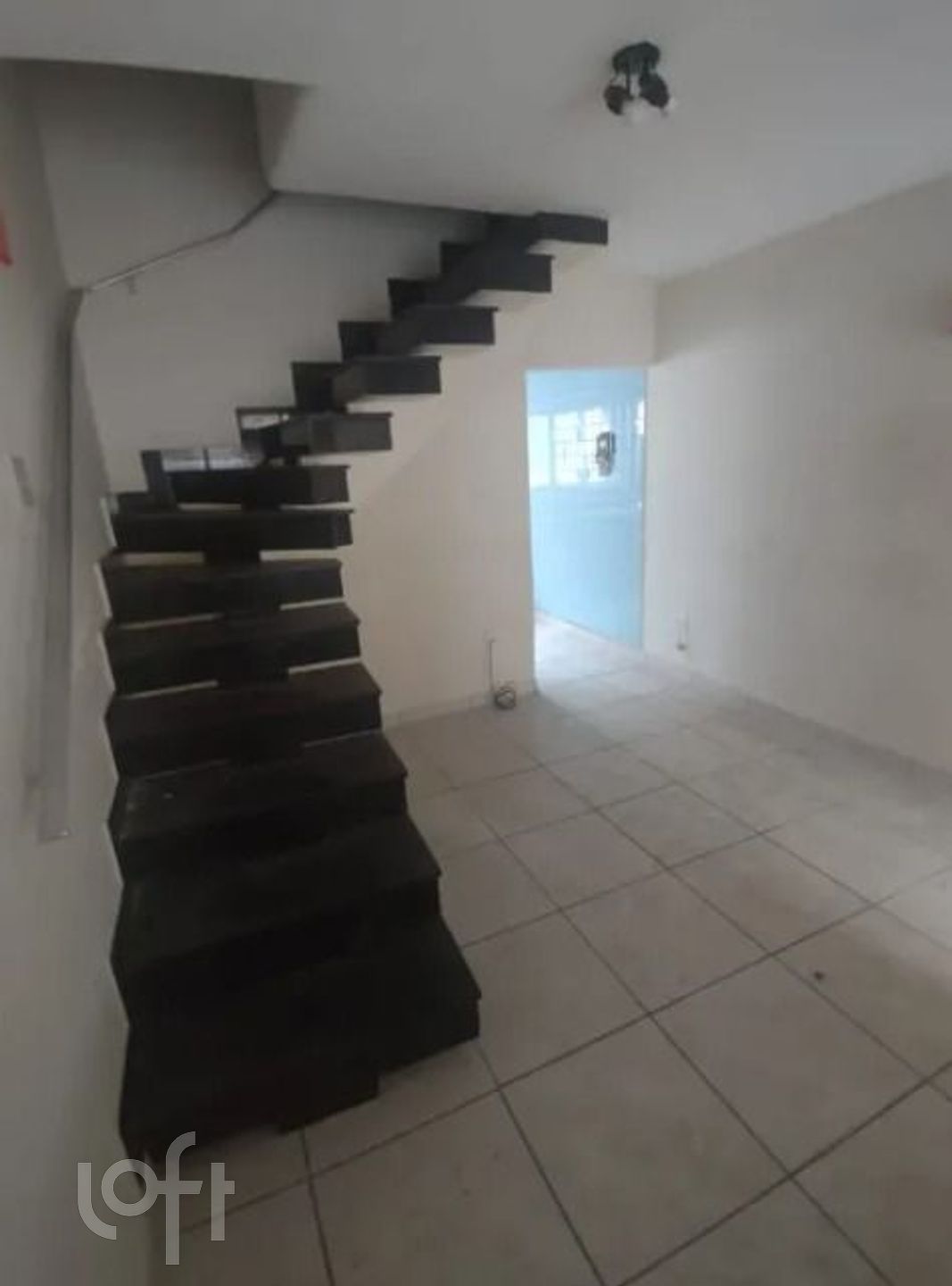 Casa à venda com 2 quartos, 101m² - Foto 3