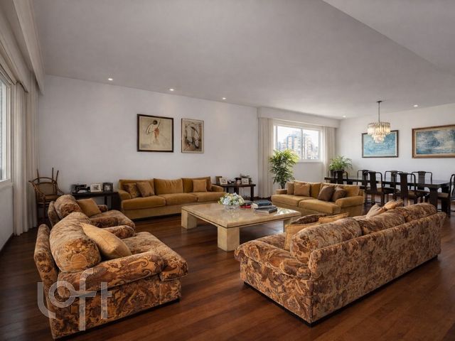 Apartamento com 226m², 4 dormitórios, 1 suíte, 1 vaga, Bom Fim em Porto Alegre