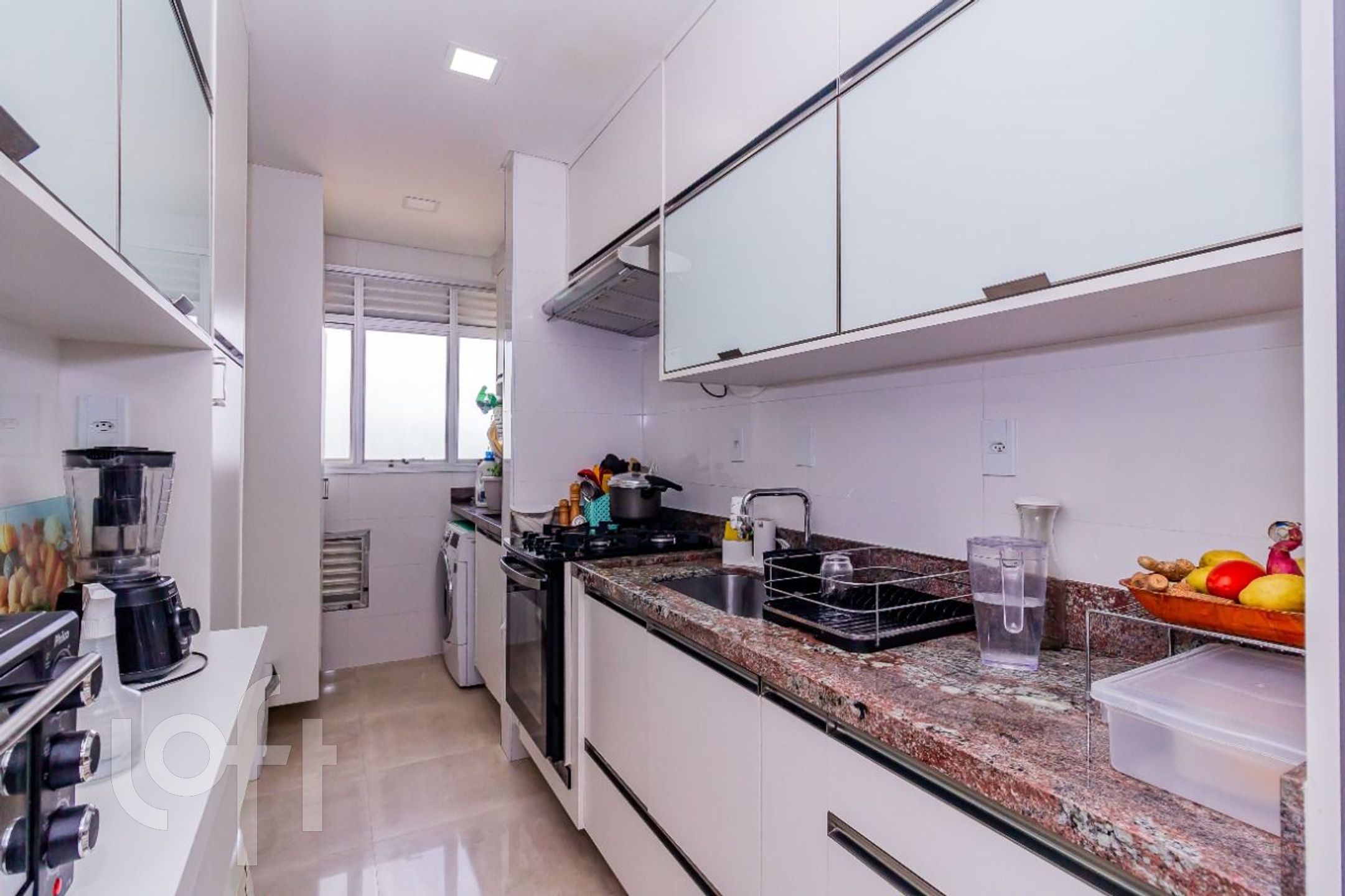 Apartamento à venda com 3 quartos, 70m² - Foto 9