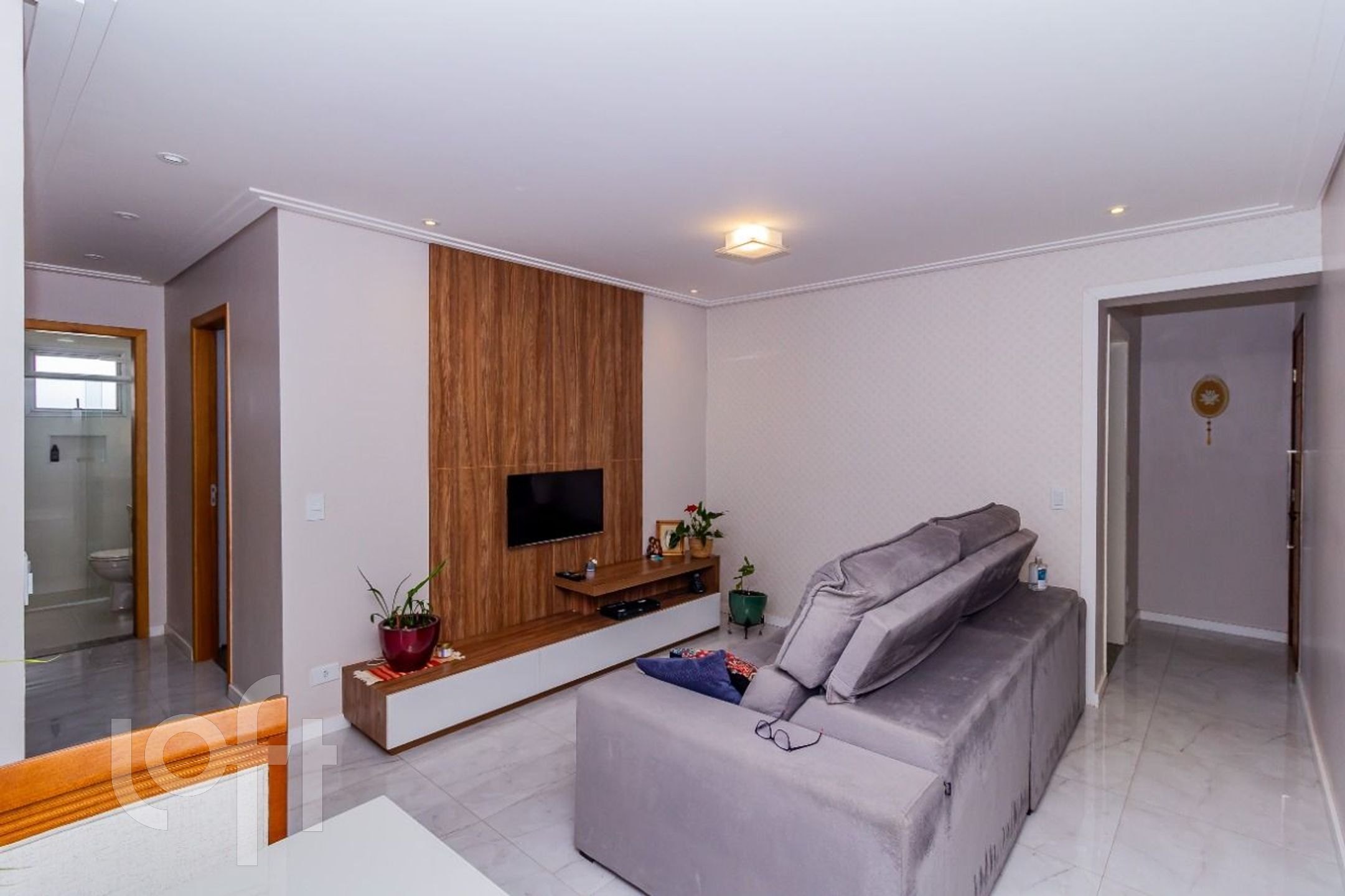 Apartamento à venda com 3 quartos, 70m² - Foto 3