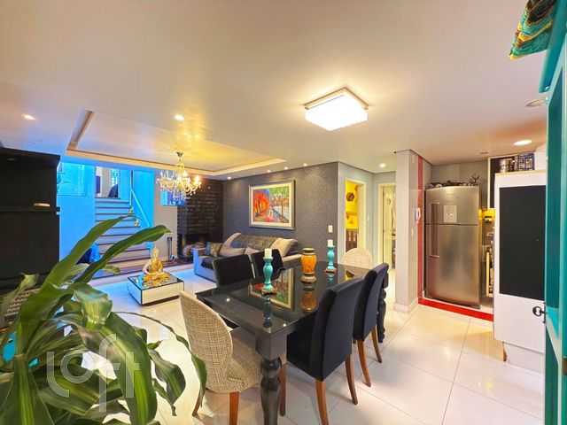 Apartamento com 117m², 2 dormitórios, 1 suíte, 1 vaga, Bela Vista em Porto Alegre